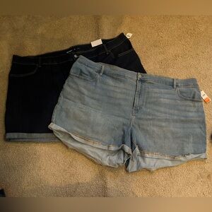 Old navy women’s shorts size 26 lot of 2 NWT